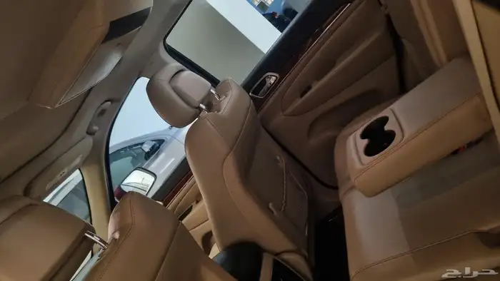 جيب جراند شيروكي بودي بلد نظيف جدا 2011 4