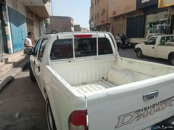 سياره اسوذو 2غماره موديل 2005 5