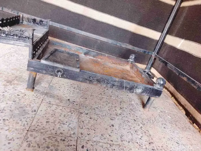البيع جوار نار علا سوم 0