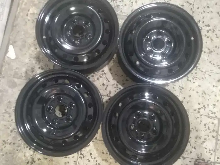 اربعه جنوط كامري سوح مقاس 15 2