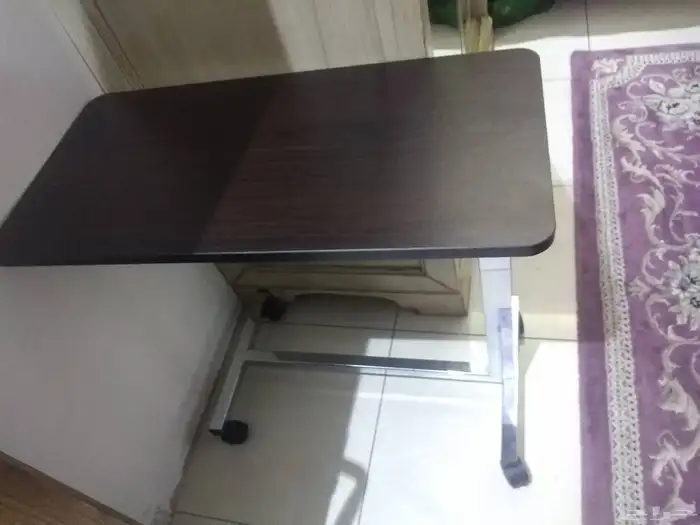 طاوله متحركه 0