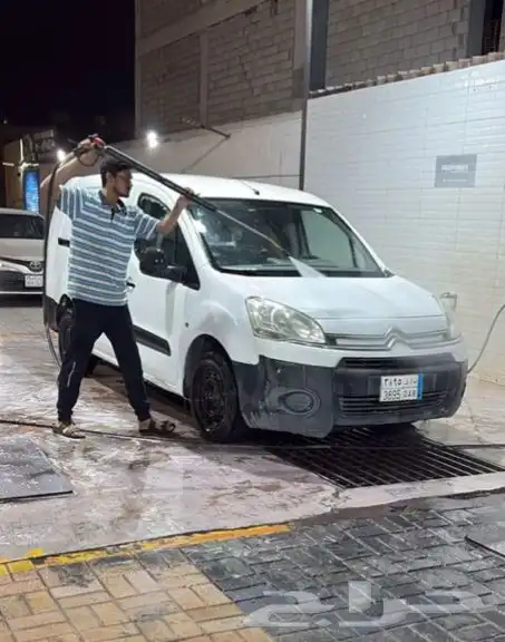 باص نقل بضايع للايجار 0