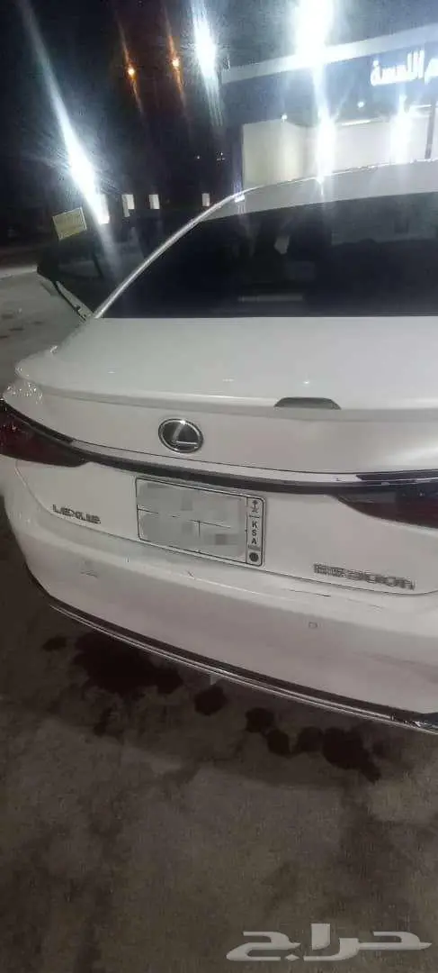 لكزس es300h 2019 4