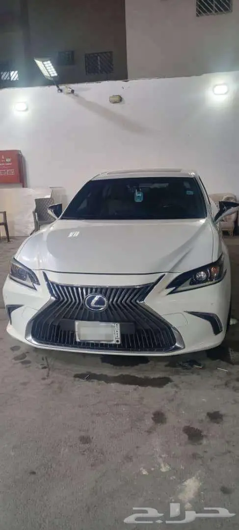 لكزس es300h 2019 1