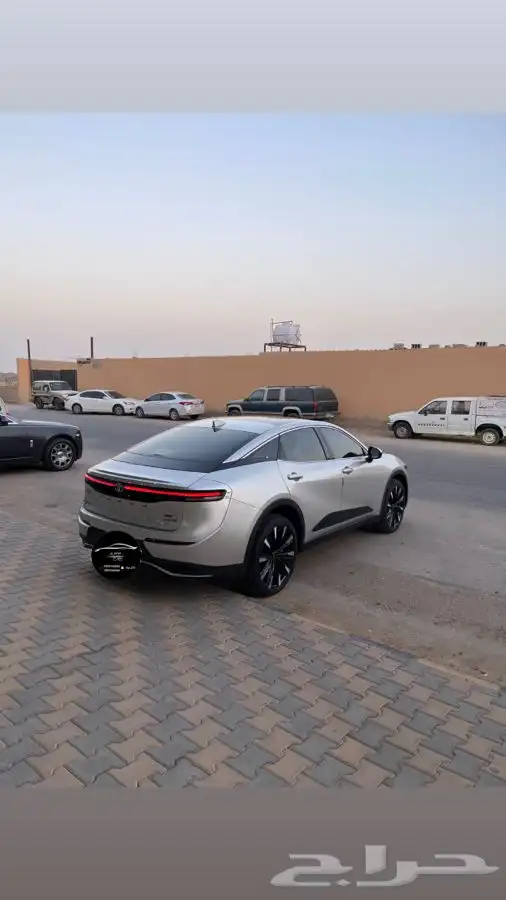 كراون ماجيستا 2023 0