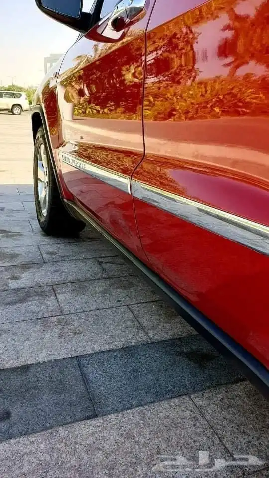 جيب جراند شيروكي بودي بلد نظيف جدا 2011 2