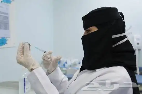ممرضين وممرضات خدمات التمريض المنزلي 1