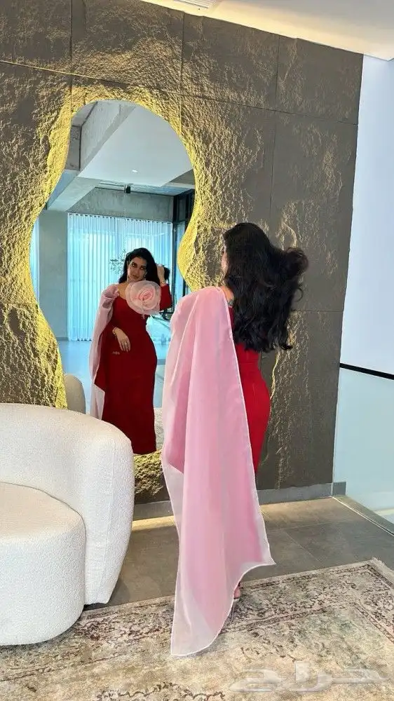 فستان من المصممه الجوري 2