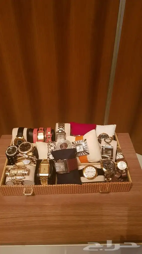 ساعات نسائيه و رجاليه ماركات عالميه 5