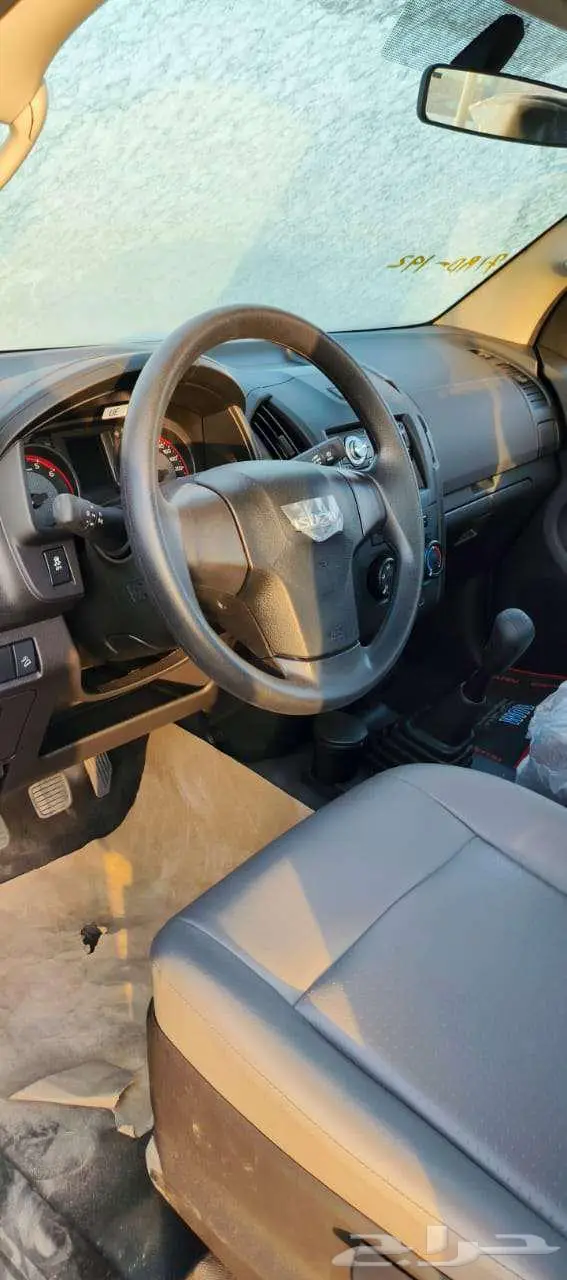 ايسوزو بكب غمارتين ستاندر بدون دبل 1.9 150حصان زجاج كهرباء 1