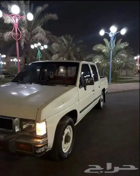 للبيع ددسن نيسان موديل 1994 4