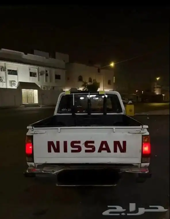للبيع ددسن نيسان موديل 1994 5