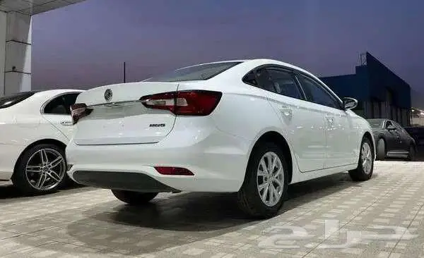 ام جي5 MG5 ستاندر 2025 كاش وأقساط راتب يبدأ من 3500 7