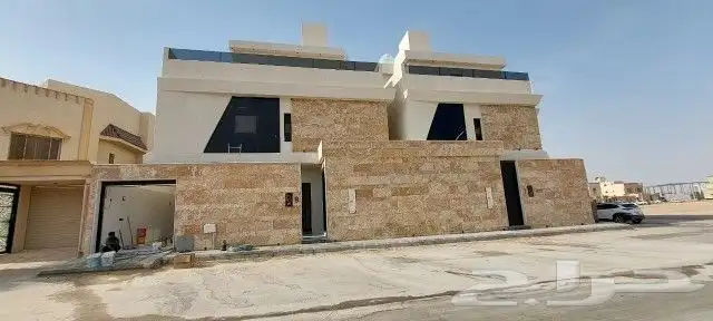 فله دبلكس في حي العوالي المساحه 276 0