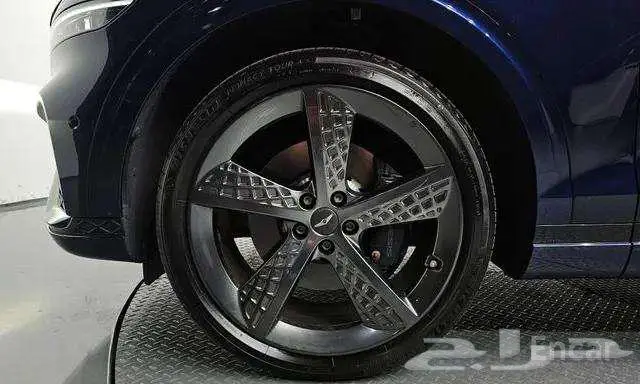 جنسس GV70 سبورت وارد كوريا 8