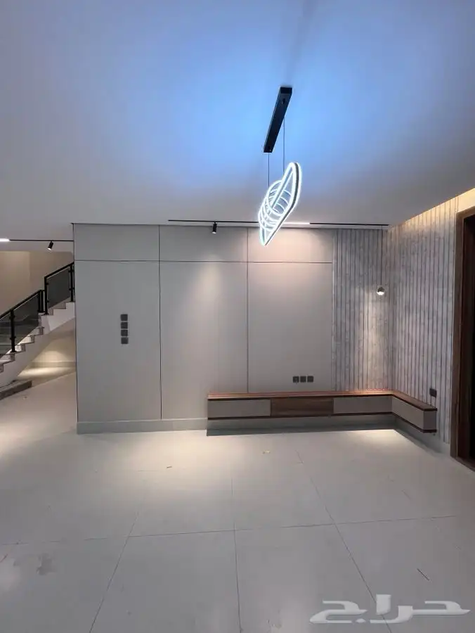 فلل روف ارضي و علوي تمليك حي الاخضر. 9