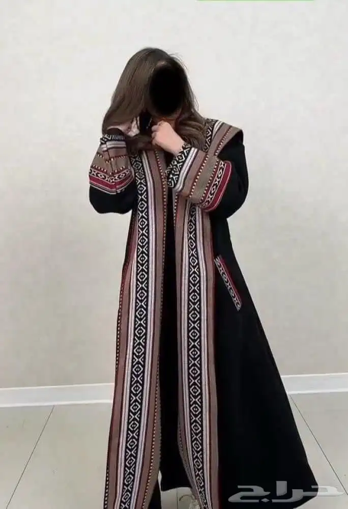 جواكت رسميه رجاليه وفروات نسائيه 13