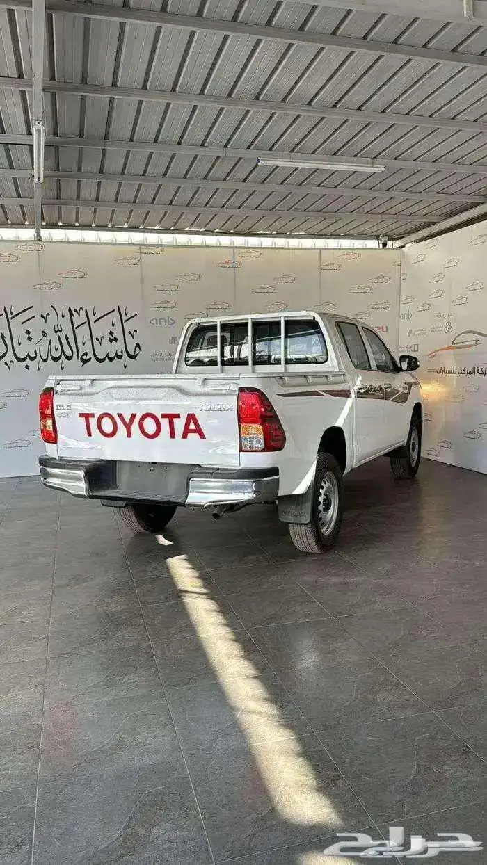 تويوتا هايلكس غمارتين ديزل2400CCدبل قيرعايدي2025-109.500 4