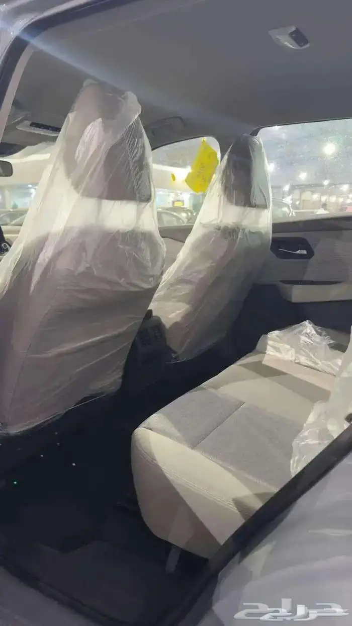 نيسان اكستريل استاندرد ونص فل 5و7مقاعد2025 عرووض 16