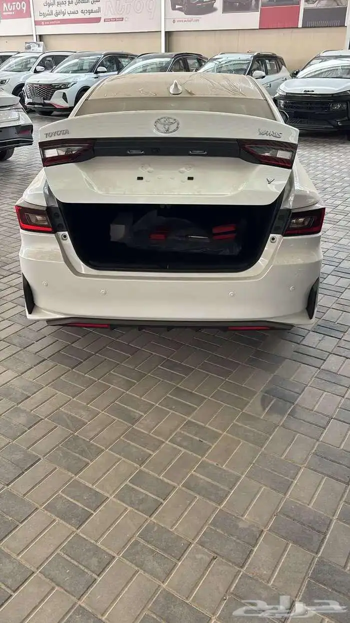 تويوتا يارس 2026 فئه Y - كاش واقساط واسعار خاصه للجمله 4