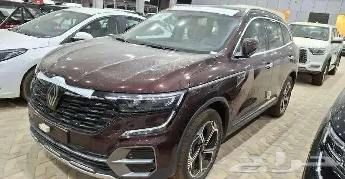 رينو كوليوس فل كامل بلس داخل جملي 2025 اصفار 1