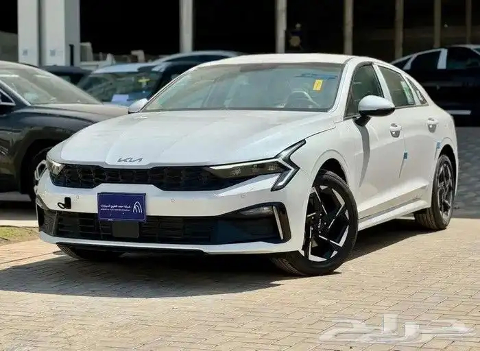 كيا K5 2026 ستاندر مطور بالنقد والتقسيط 1