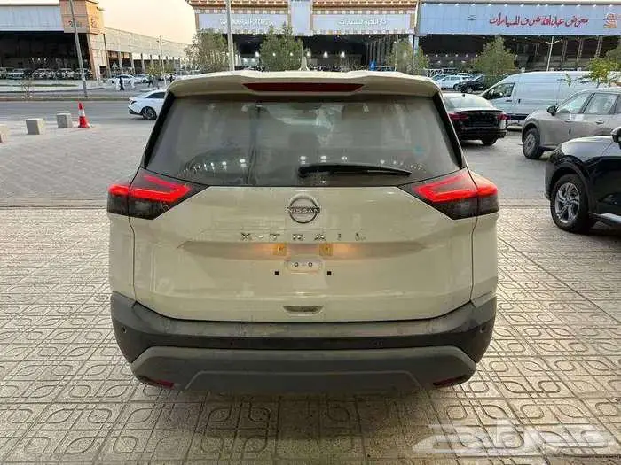 نيسان اكس تريل 5 راكب بدون دبل 2025 كاش وتقسيط 6