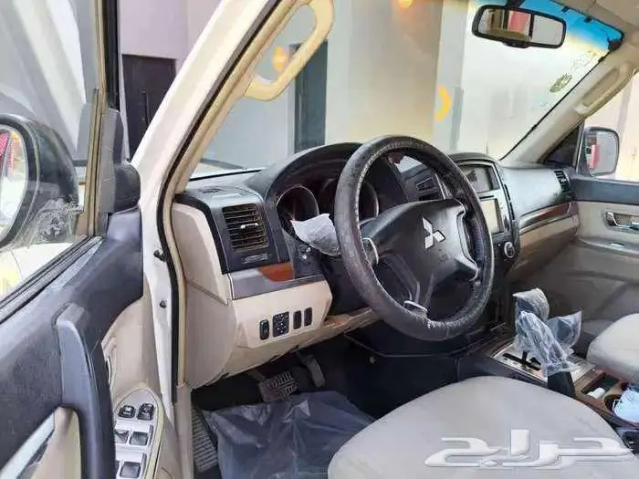 جيب ميتسوبيشي باجيرو تماتيك 5