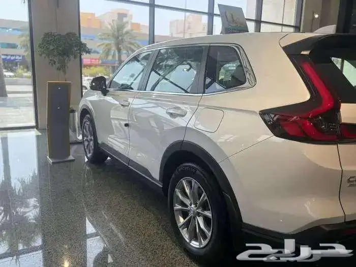 هوندا CRV استاندر موديل 2025 عرض حصري 3
