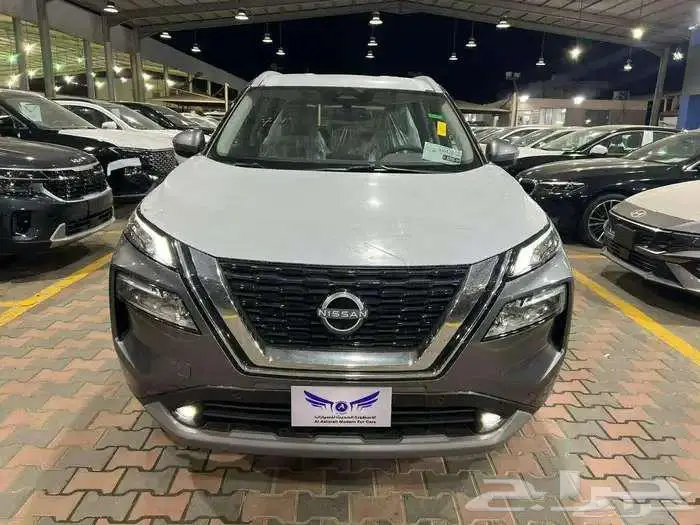 نيسان اكستريل 2025 SV كاش - تقسيط 0