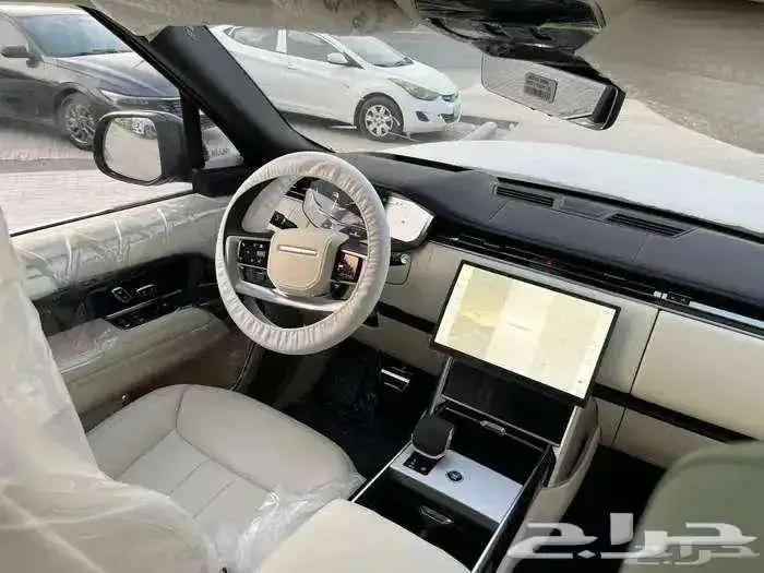 رينج روفر اوتوبيوغرافي 2025 فل 8 سلندر 2