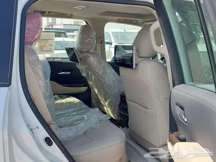 تويوتا جكسار L4 بنزين موديل 2025 4
