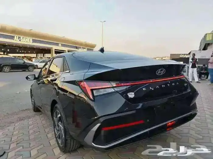 هونداي النترا كمفورت موديل 2025 اوتو ون 2