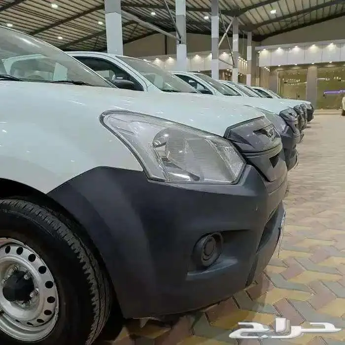 مجموعه سيارات ايسوزو غمارتين 2016و2022 عدادات 30 الى 150 الف 1