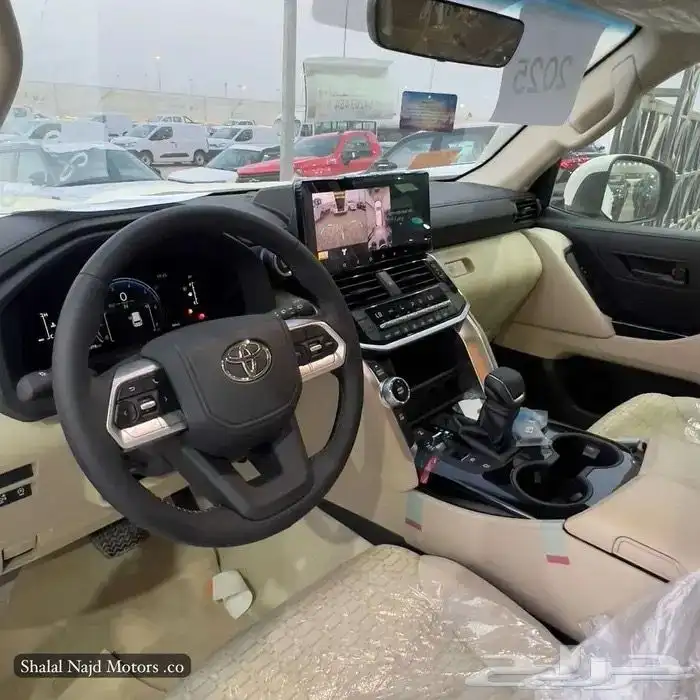 لاندكروزر GXR2 2025 2