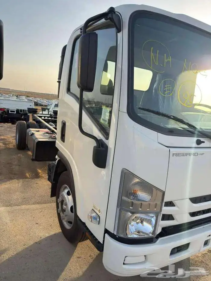 ايسوزو دينا 4 طن شاص 4.95 4.35 م موديل 2025 1