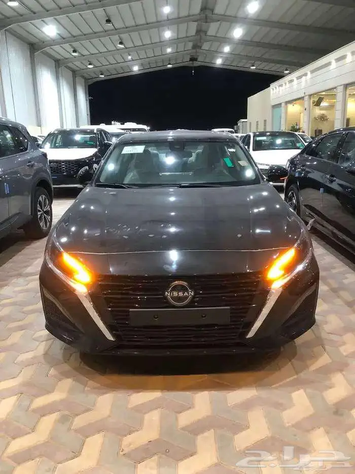 نيسان التيما نص فل SV 2024 0