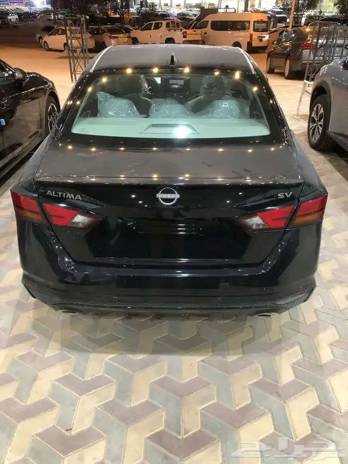 نيسان التيما نص فل SV 2024 9