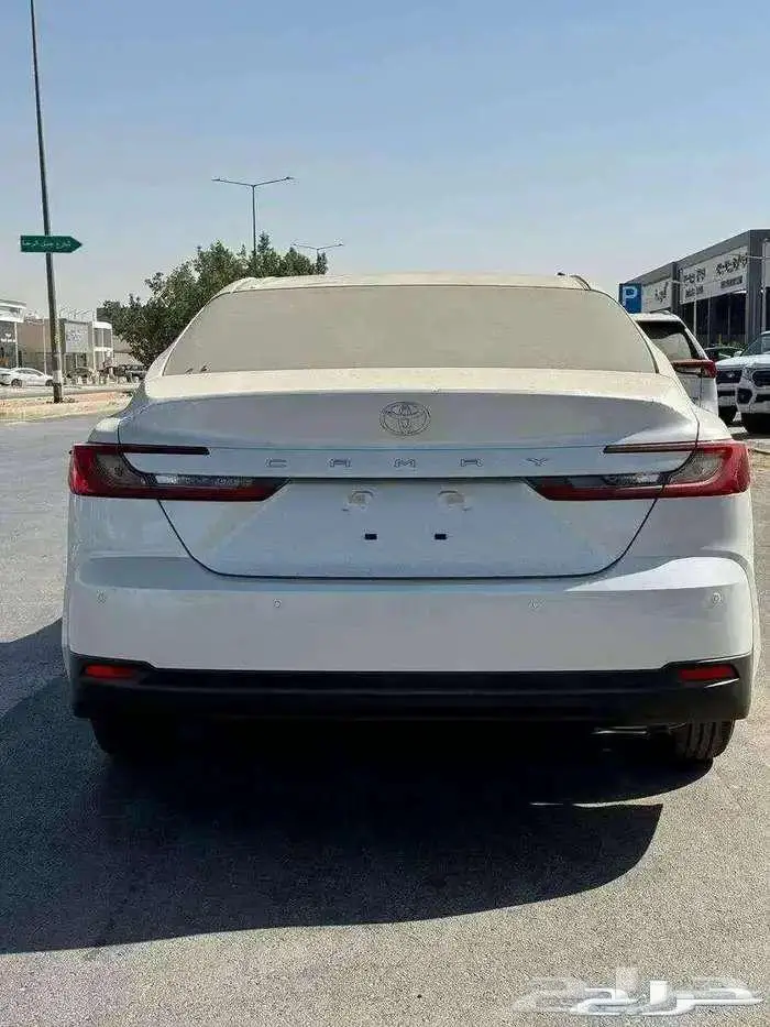 كامري E ستاندر طيس بنزين 2025 بريمي 6