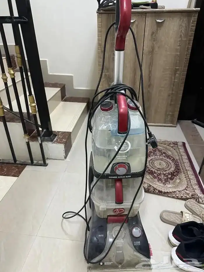 مكنسه سجاد شبه جديده 0