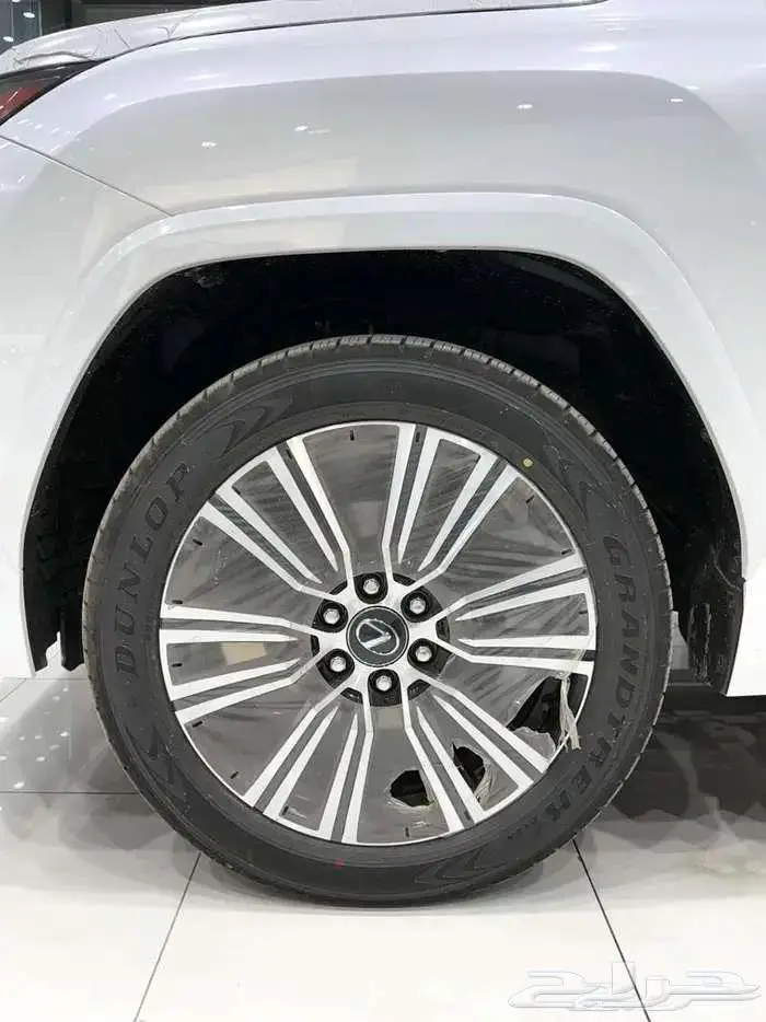 لكزس LX 600 BB سعودي 2025 7