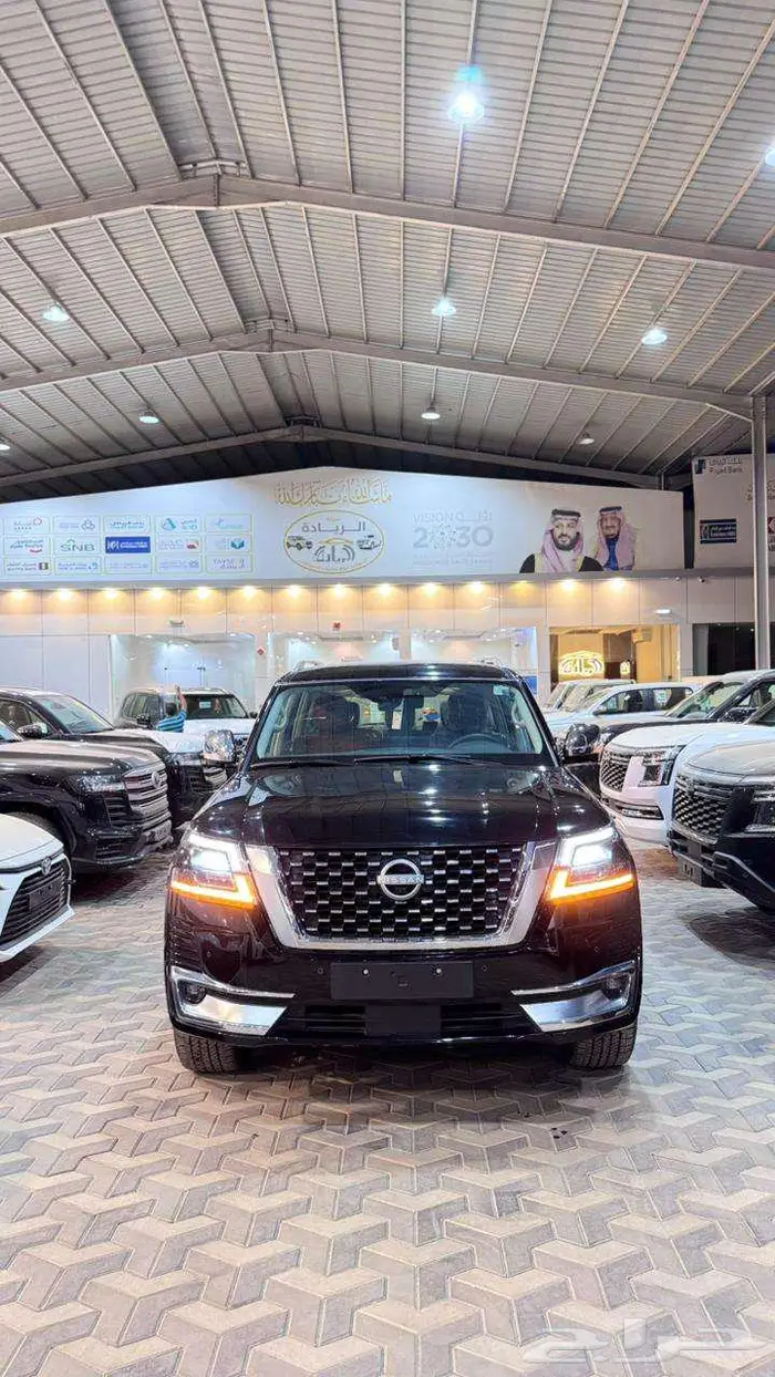 نيسان باترول V8 بلاتينيوم 2024 0