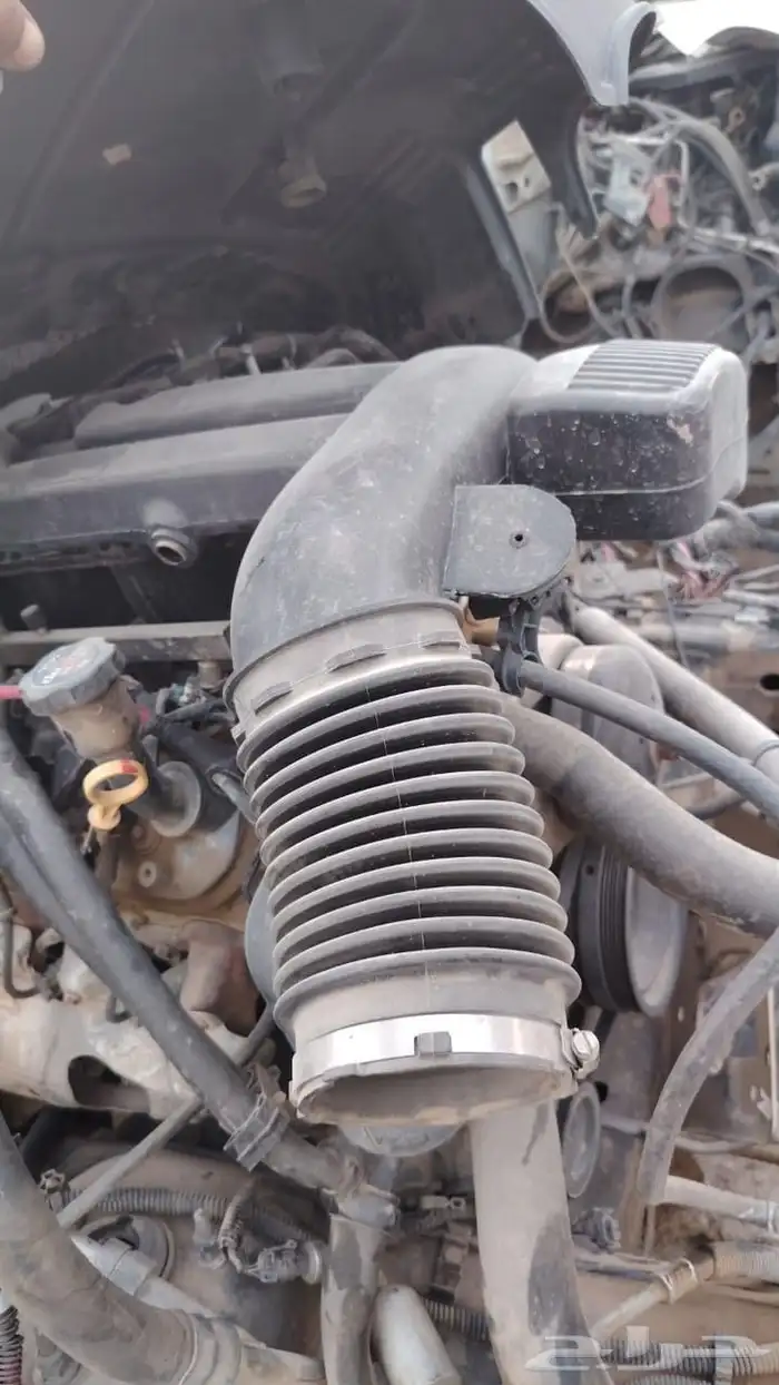 تشليح الحاير لقطع غيار السيارات الهيلكس والجموس 4