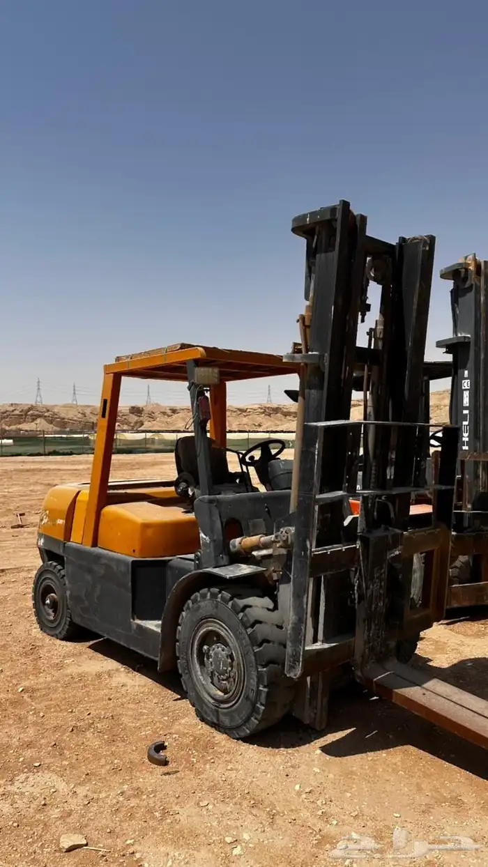 للبيع رافعات شوكيه فوركلفت على السوم 5
