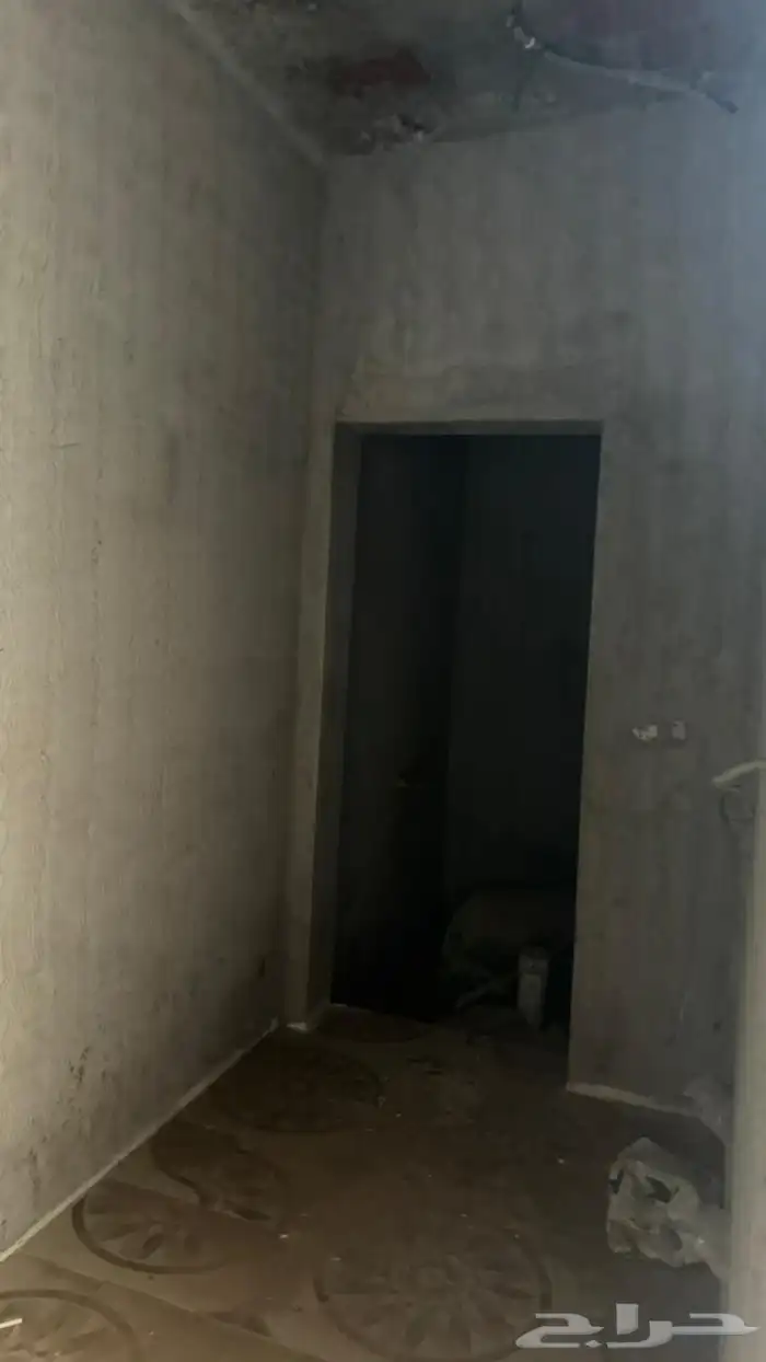 المدينه المنوره دور شبه مكتمل ومؤسس شقتين درو علوي 2