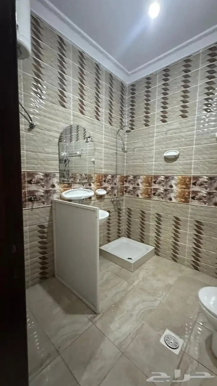 شقة فاخرة للإيجار جدة حي الحمدانية (الماجد) 22