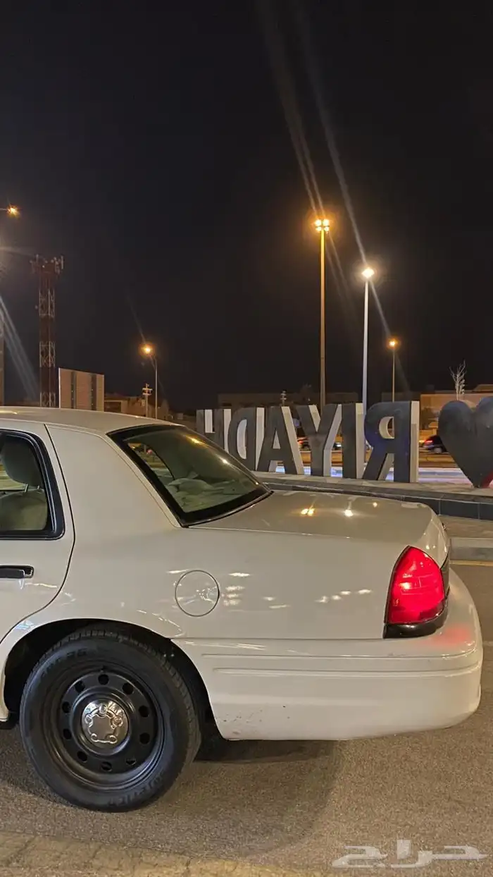 فورد فكتوريا 7