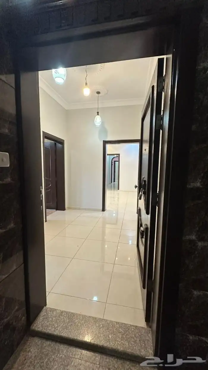شقة فاخرة للإيجار جدة حي الحمدانية (الماجد) 7