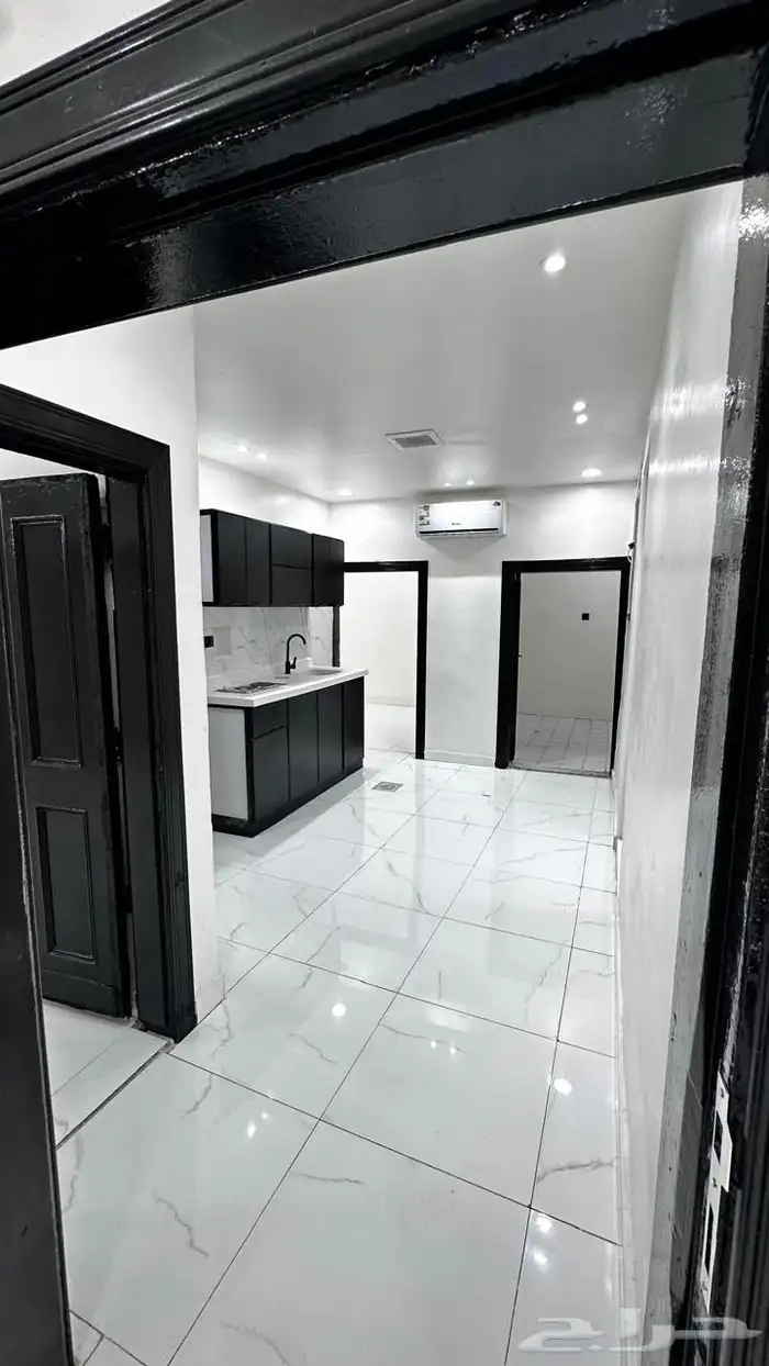 عمارة للبيع بحي ام الحمام الشرقي زاوية ( فرصة للمستثمر ) 34