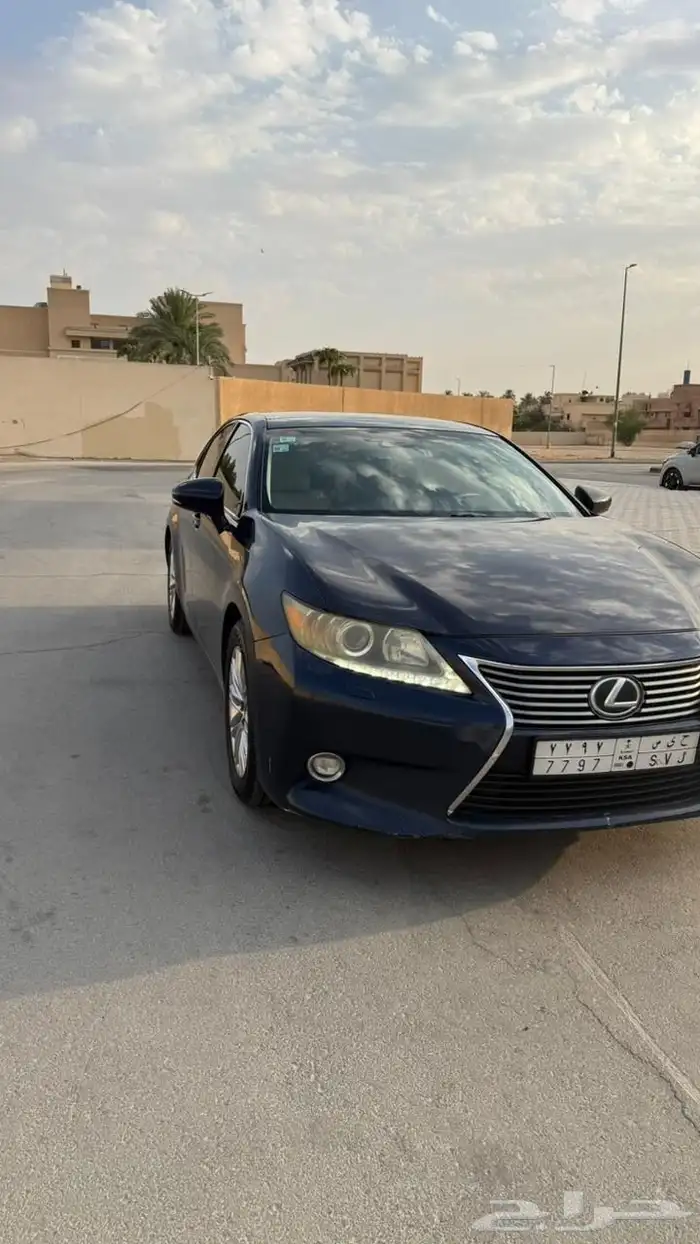 للبيع لكزس ES350 مديل 2014 6